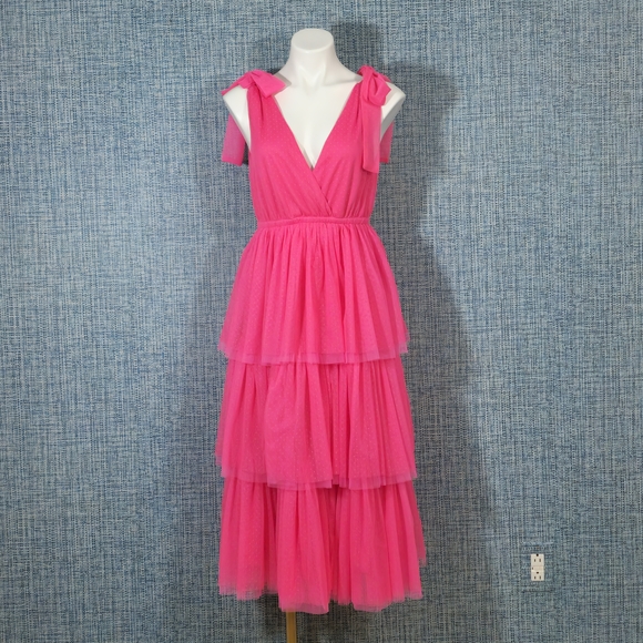 Elegant Pink Layered Dress - Picture 2 of 6